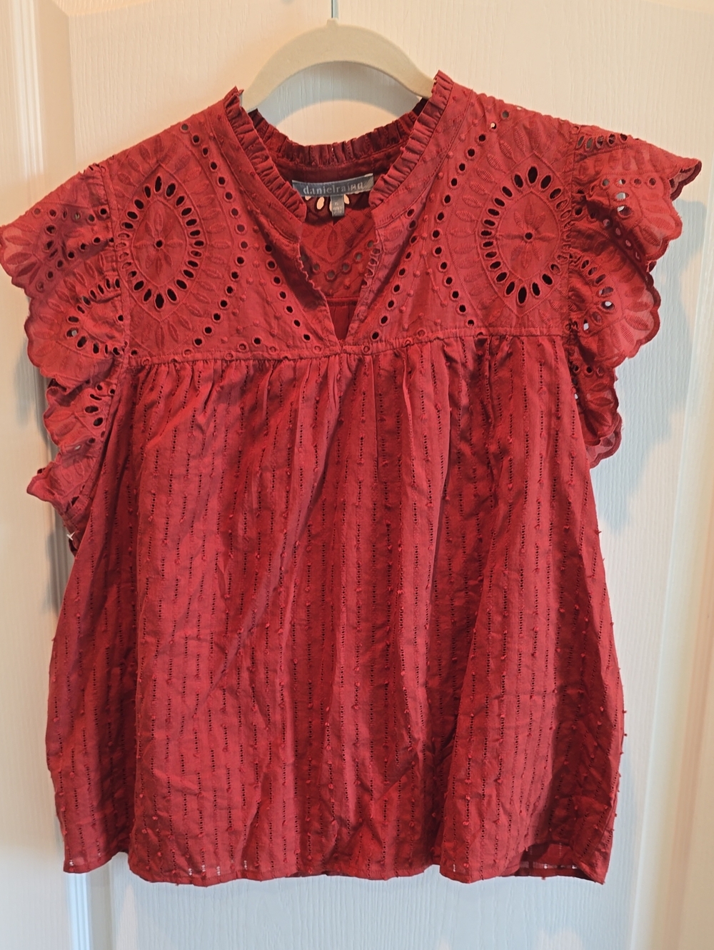 Daniel Rainn Burgundy Eyelet Flutter Sleeve Blouse